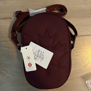 Lulu lemon cross body bag